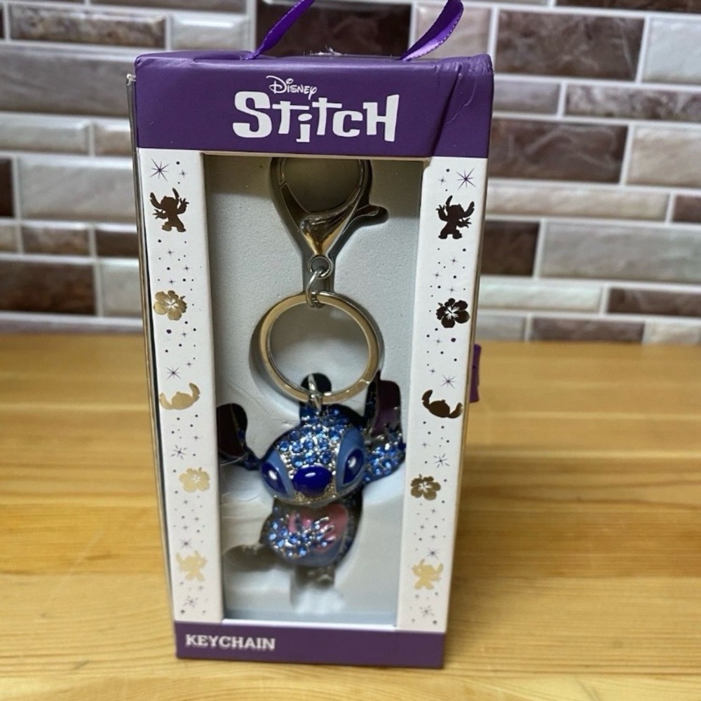 Disney Stitch 3D Pave Crystal Keychain – Sparkly Bag Charm & Backpack Accessory